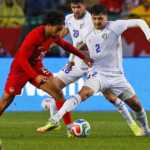 Canadá vence Uzbequistão por 2 a 0 e segue preparação para a Copa do Mundo